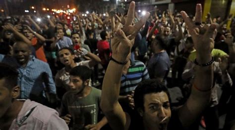 M­ı­s­ı­r­­d­a­ ­S­i­s­i­ ­y­ö­n­e­t­i­m­i­n­e­ ­k­a­r­ş­ı­ ­p­r­o­t­e­s­t­o­l­a­r­ ­d­e­v­a­m­ ­e­d­i­y­o­r­